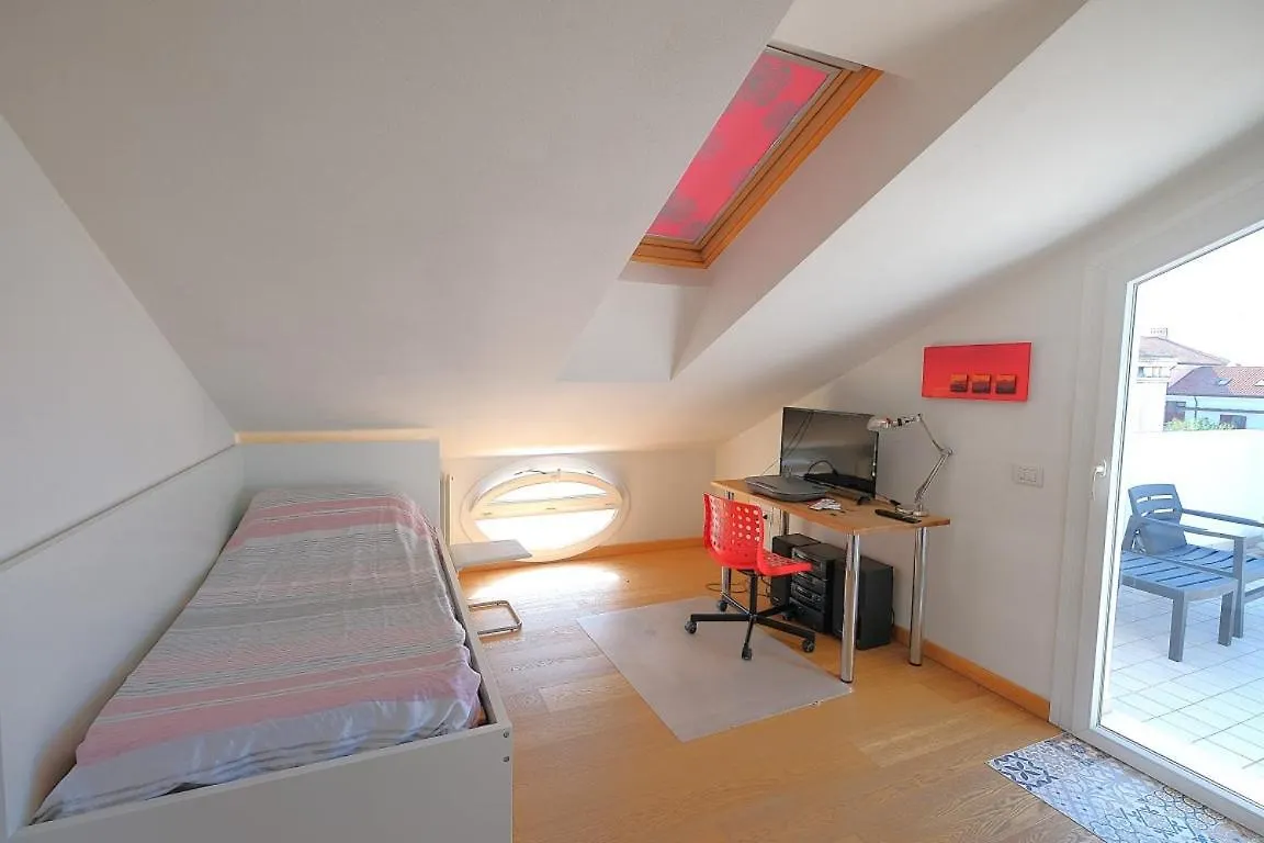 Duplex 3 Camere 2 Bagni Piazza Drago Τζεσόλο Λίντο Διαμέρισμα